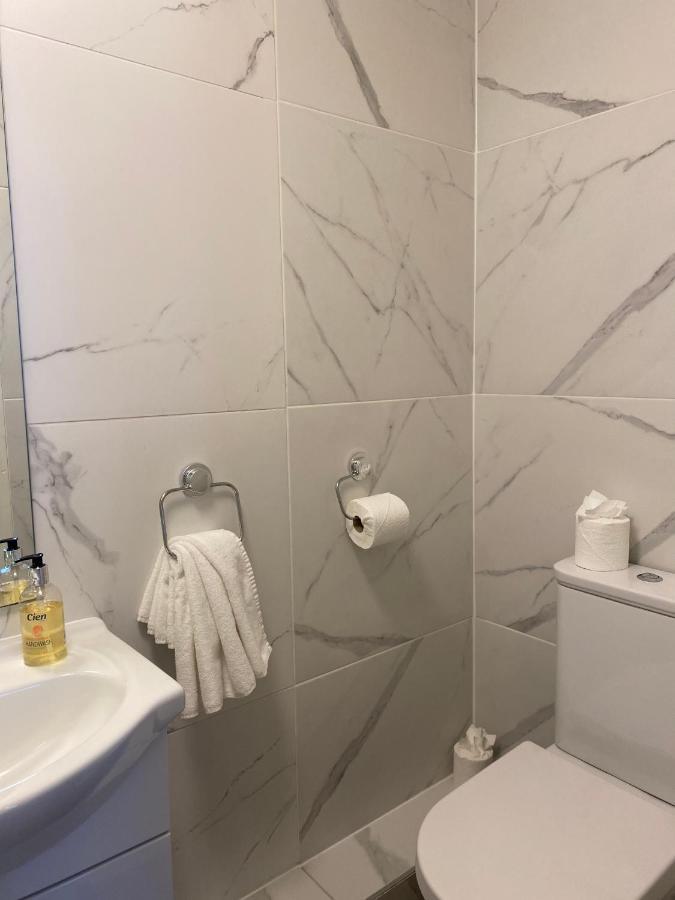 Salt Life Escape Apartment Brighton Екстериор снимка